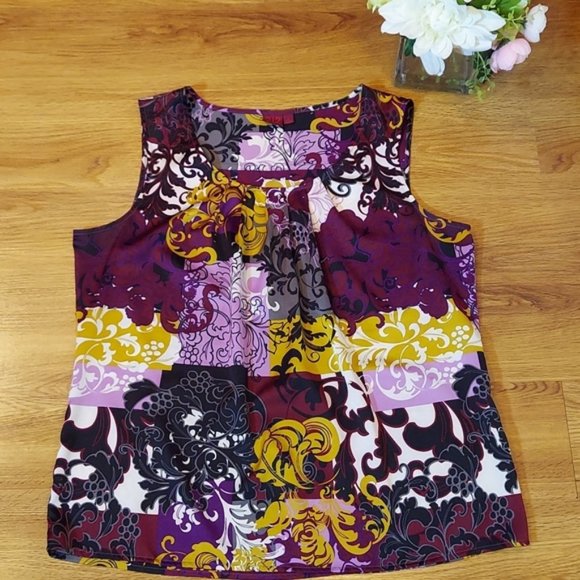 212 Collection Tops - 212 Collection blouse. Size L